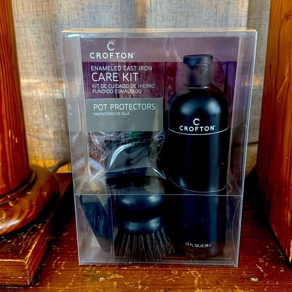 CROFTON Enameled Cast Iron Care Kit New